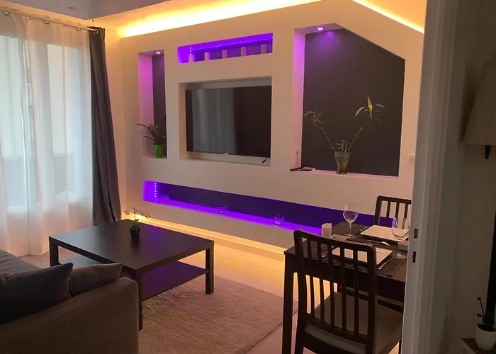 55m² Recouvrance Apartment *